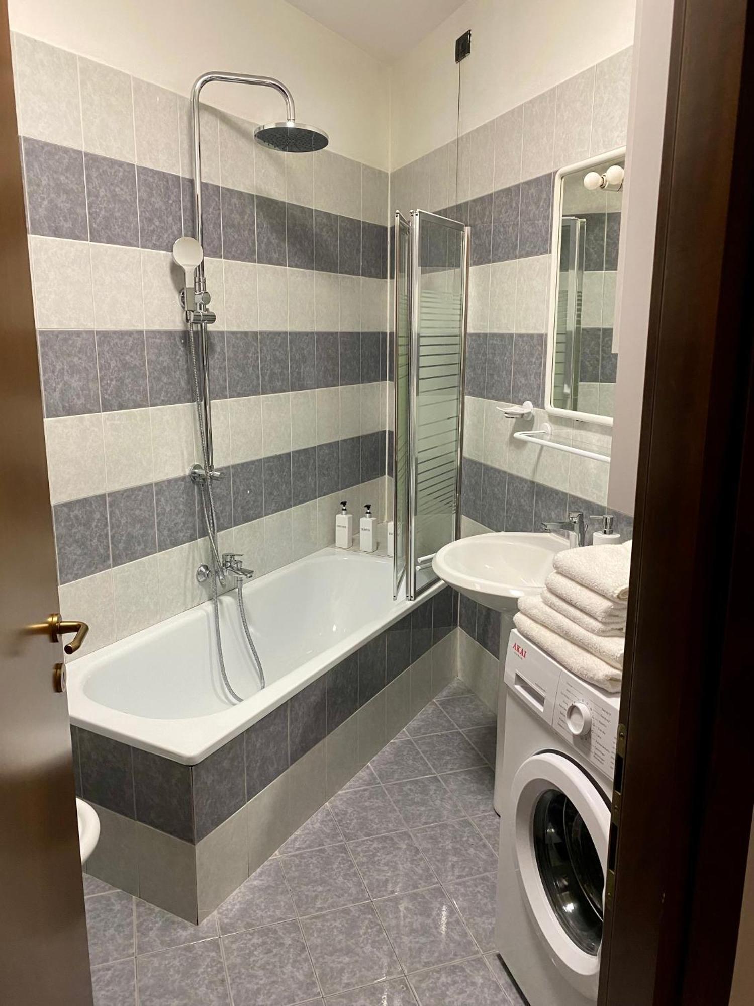 Casa Alba Chiara Apartment Триест Екстериор снимка